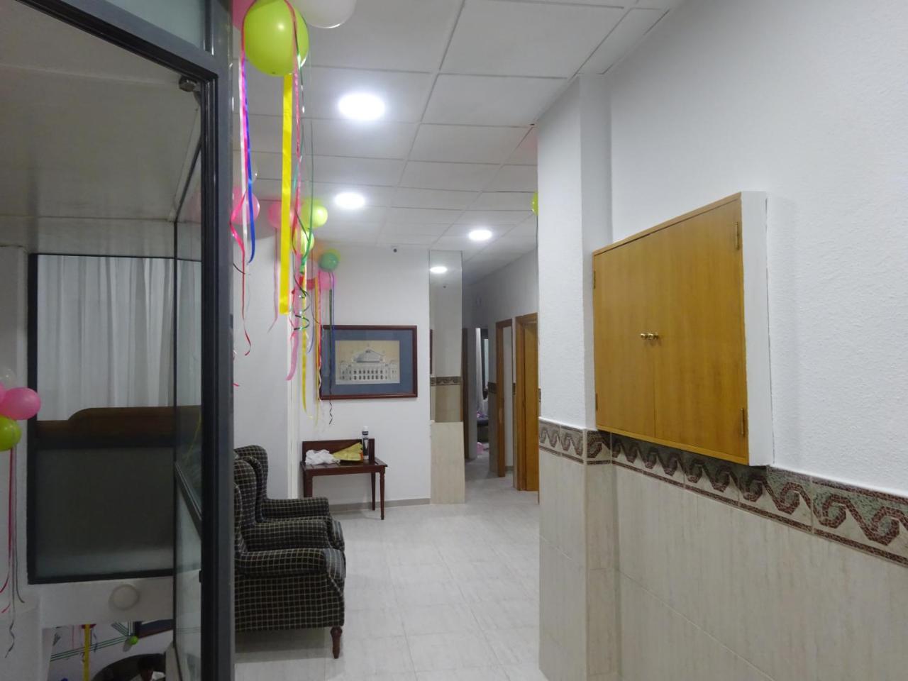 Hostal Lavapies Мадрид Екстер'єр фото
