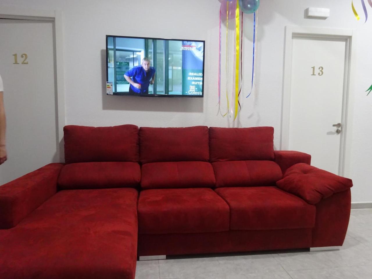 Hostal Lavapies Мадрид Екстер'єр фото